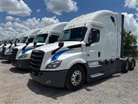 2021 Freightliner Cascadia 126