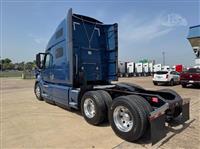2019 Volvo VNL760