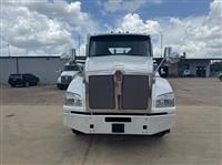 2021 Kenworth T880