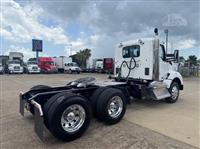 2021 Kenworth T880