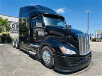 2022 Peterbilt 579