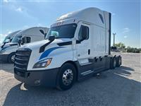 2021 Freightliner Cascadia 126