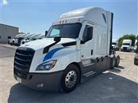 2021 Freightliner Cascadia 126