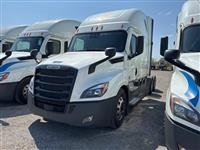 2021 Freightliner Cascadia 126