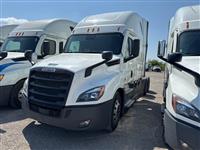 2021 Freightliner Cascadia 126