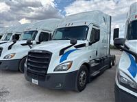 2021 Freightliner Cascadia 126