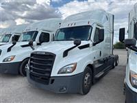 2021 Freightliner Cascadia 126