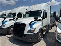 2021 Freightliner Cascadia 126