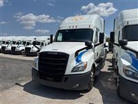 2021 Freightliner Cascadia 126