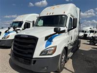 2021 Freightliner cascadia
