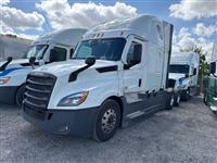 2021 Freightliner Cascadia