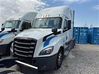 2021 Freightliner Cascadia 126