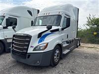 2021 Freightliner Cascadia 126