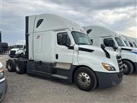 2021 Freightliner Cascadia 126