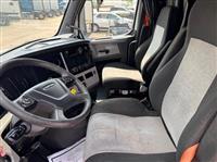 2020 Freightliner Cascadia 126