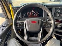 2022 Peterbilt 579