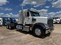 2020 Freightliner Coronado SD