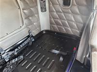 2020 Freightliner Coronado SD