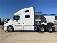 2020 Volvo VNL760