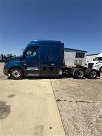 2022 Freightliner Cascadia 126