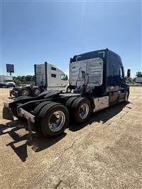2022 Freightliner Cascadia 126