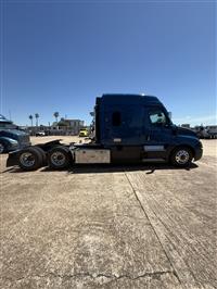 2022 Freightliner Cascadia 126
