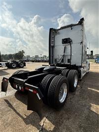2022 Kenworth T680