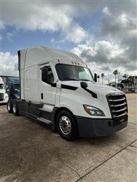 2021 Freightliner Cascadia 126