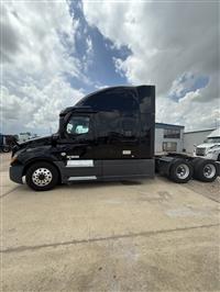 2022 Freightliner Cascadia 126