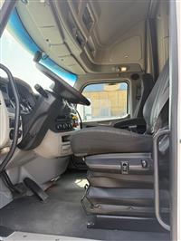 2022 Peterbilt 579