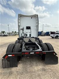 2022 Peterbilt 579