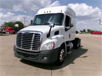 2020 Freightliner CASCADIA 113