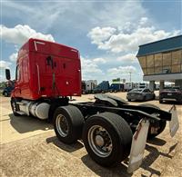 2020 Freightliner Cascadia 126