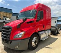 2020 Freightliner Cascadia 126