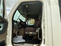 2018 Freightliner CASCADIA 125