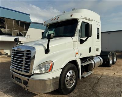 2020 Freightliner CASCADIA 125