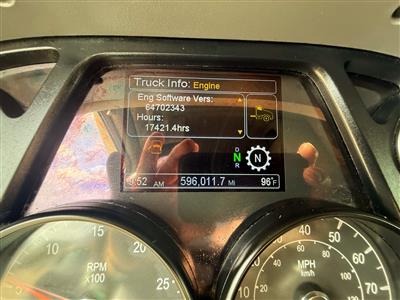 2022 Peterbilt 579