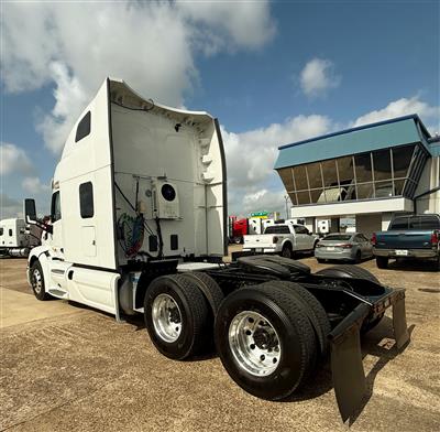 2022 Peterbilt 579