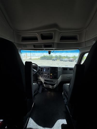 2023 Peterbilt 579