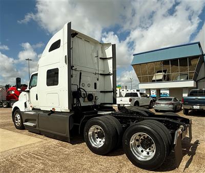 2022 International LT625
