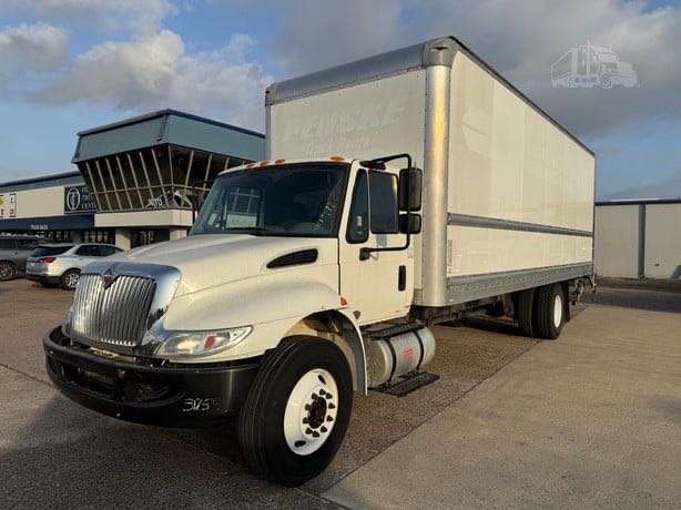 2018 International 4300