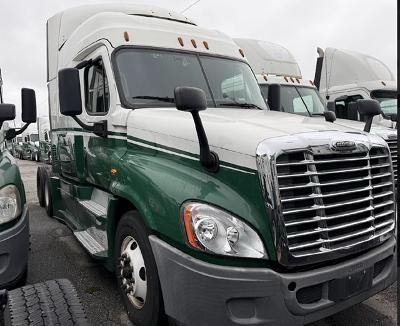 2017 Freightliner CASCADIA 125