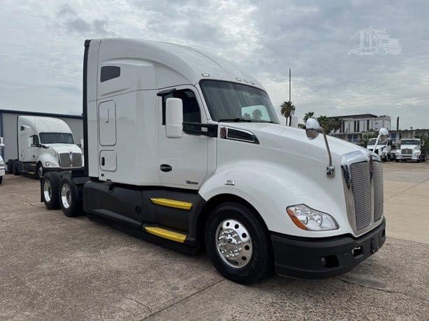 2021 Kenworth T680