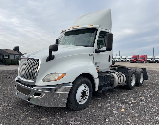 2018 International RH613