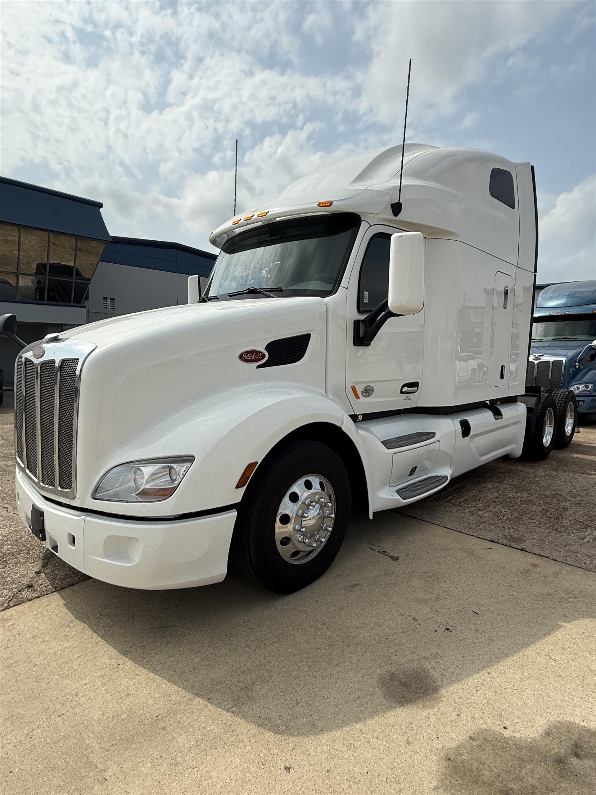 2022 Peterbilt 579