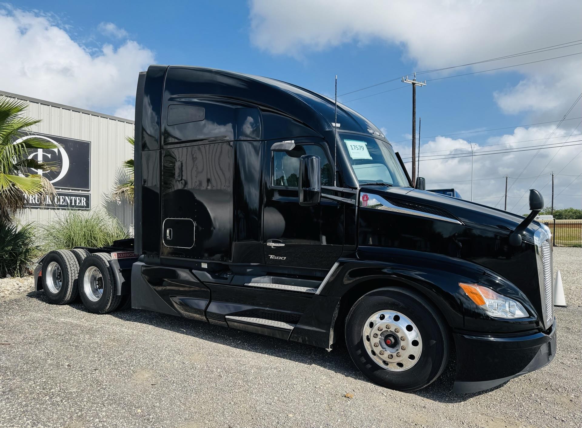 2023 Kenworth T680