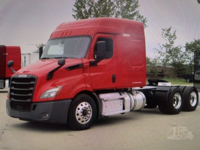 2020 Freightliner Cascadia 116