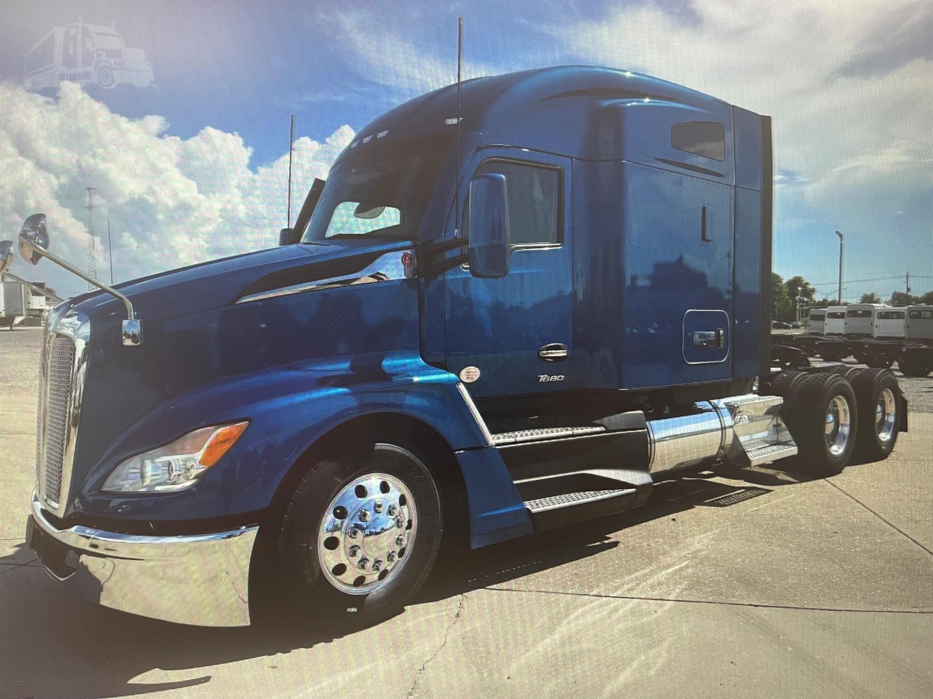 2023 Kenworth T680