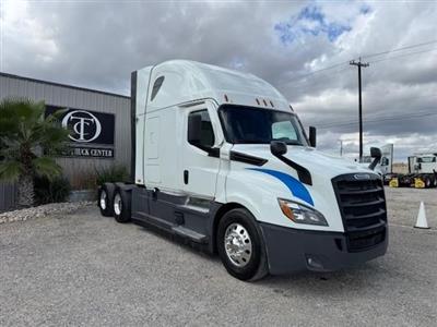 2022 Freightliner Cascadia 126