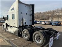 2025 Kenworth T680